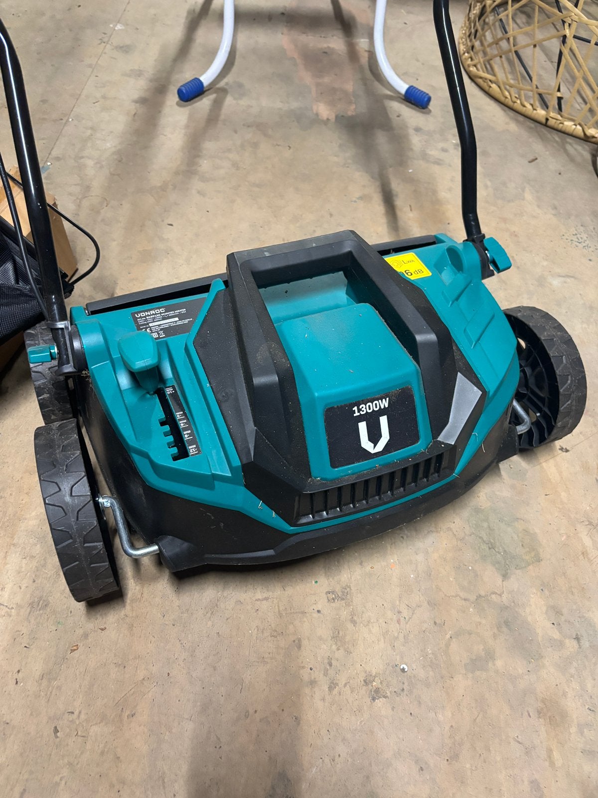 Nieuwe verticuteer machine, Ophalen, Nieuw, Elektrische grasmaaier