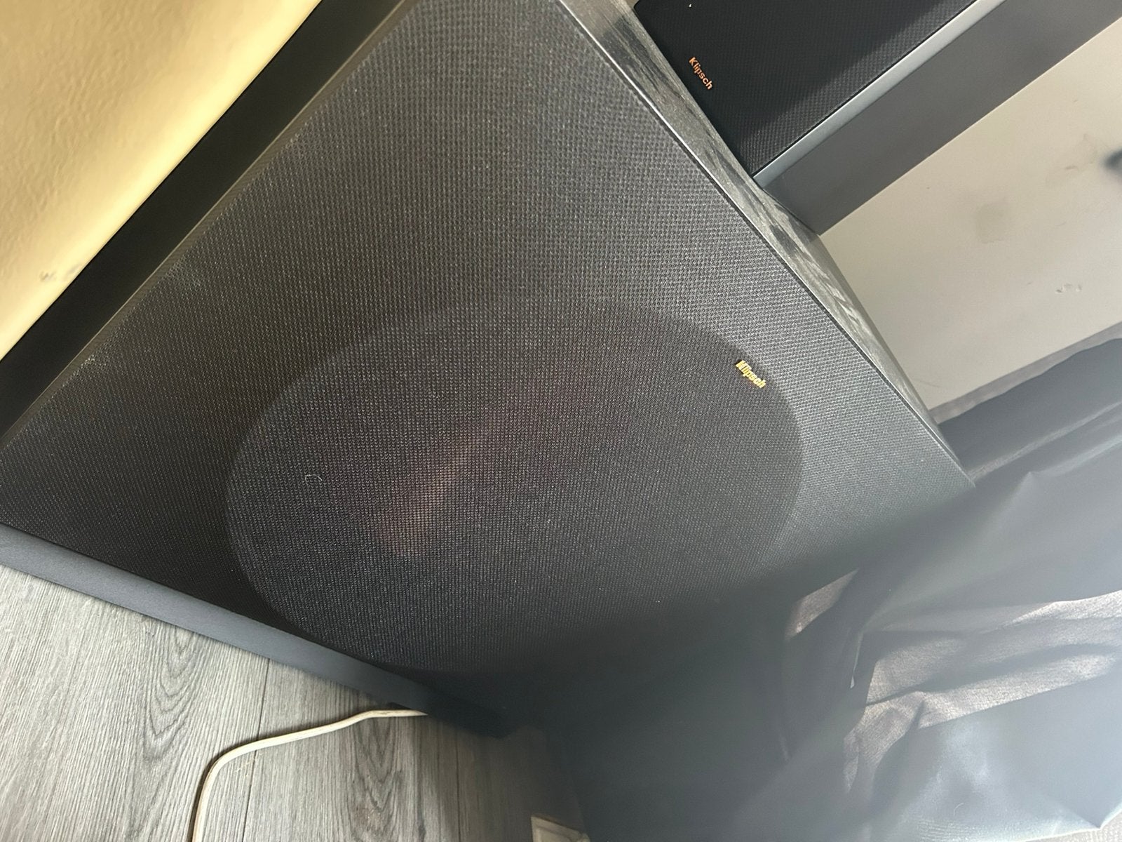 Klipsch Subwoofer - Krachtige Bass voor Thuisbioscoop, Gebruikt, Subwoofer, 120 watt of meer, Ophalen