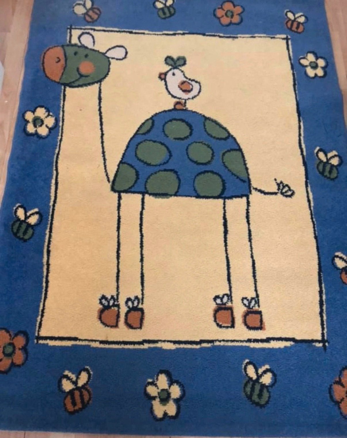 Vrolijk kinderkamer vloerkleed met kameel en bloemen, Gebruikt, 100 tot 150 cm, Blauw, Ophalen of Verzenden