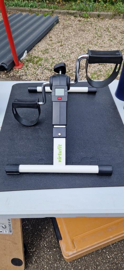 Fitness fiets met mat, Sport en Fitness, Fitnessapparatuur, Ophalen of Verzenden, Nieuw