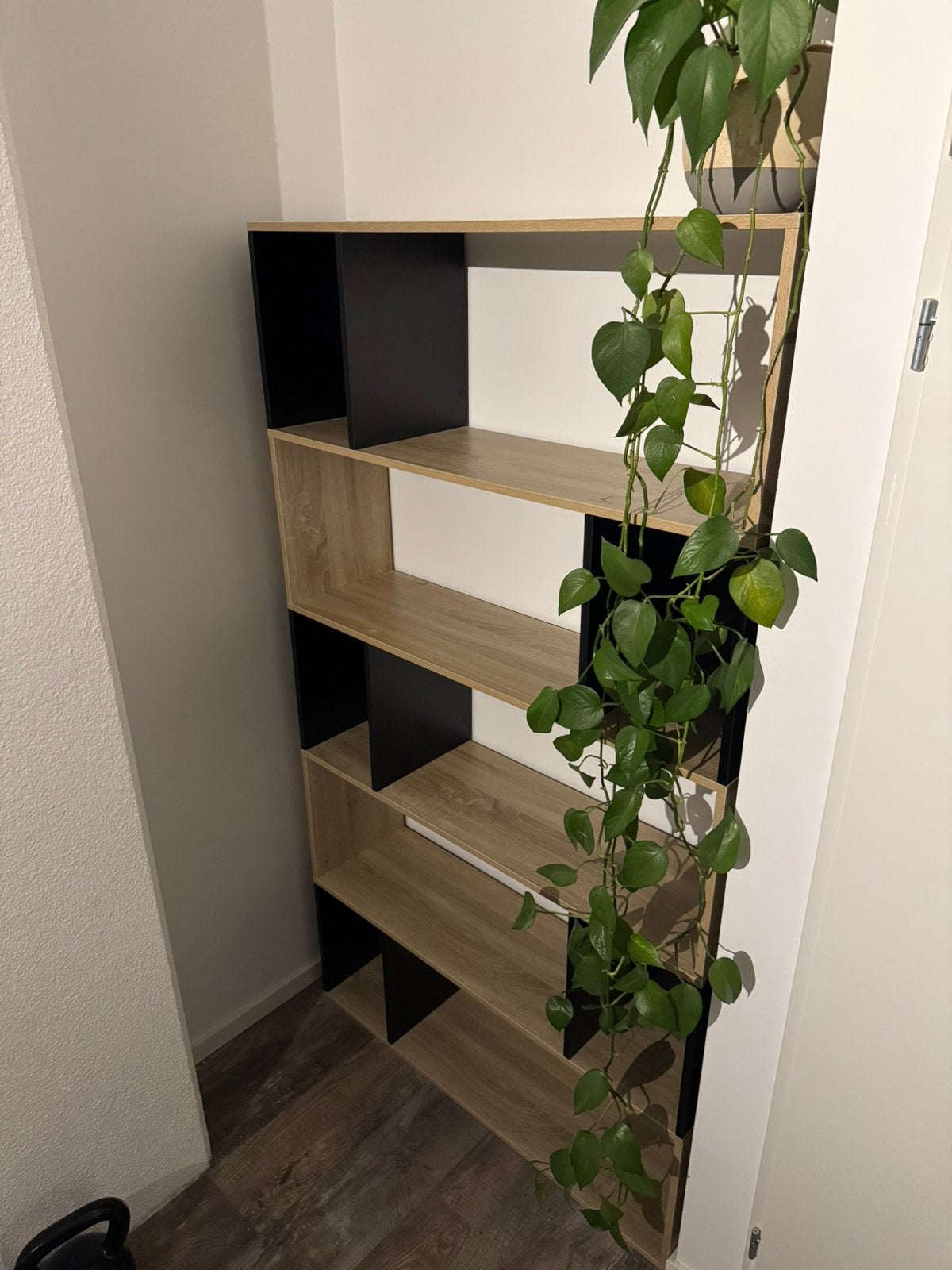 Moderne open boekenkast – zwart & eiken – 190 cm, Ophalen, Met plank(en), 100 tot 150 cm, Zo goed als nieuw
