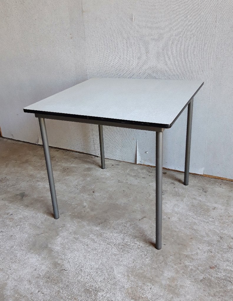 Vintage tafel eettafel, Huis en Inrichting, Tafels | Eettafels, Ophalen, Gebruikt, 50 tot 100 cm, Vierkant
