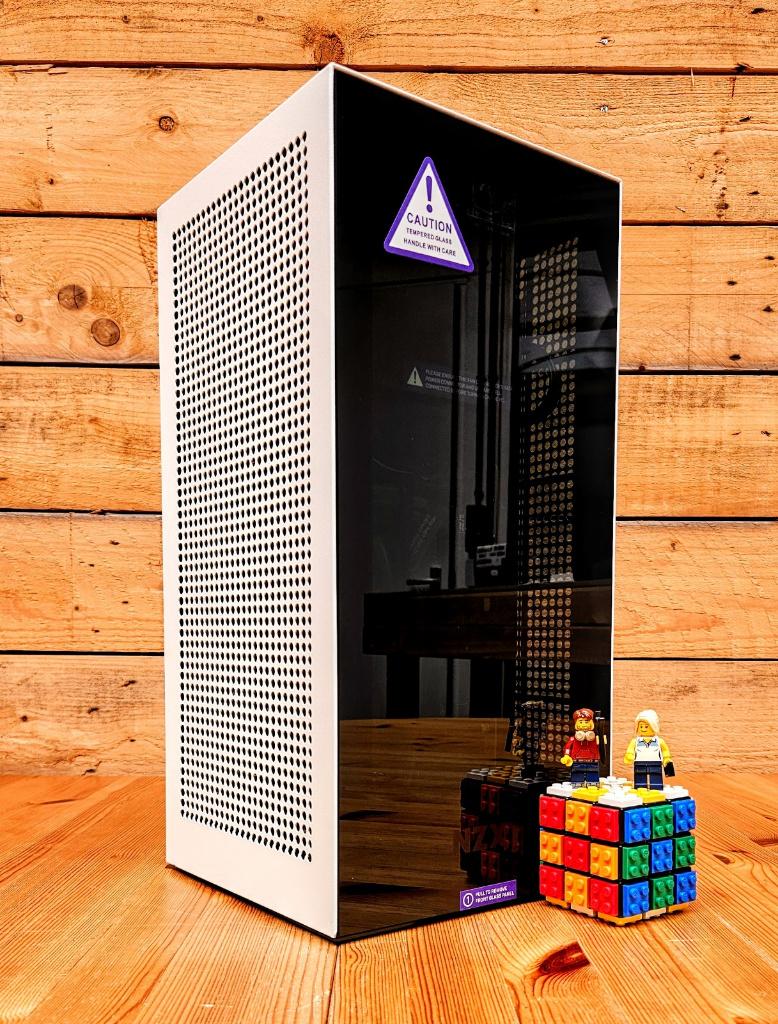 NZXT H1 V2 Wit Behuizing, Computers en Software, Computerbehuizingen, Ophalen, Zo goed als nieuw