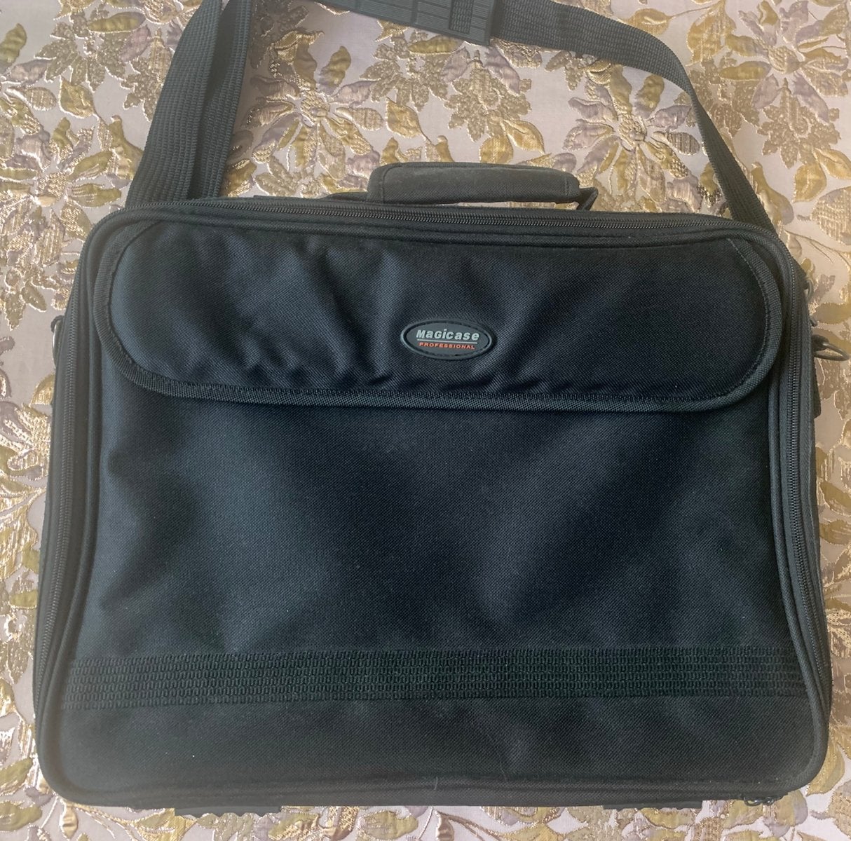 Nieuwe laptoptas van Magicase, Computers en Software, Magicase, Overige typen, Ophalen of Verzenden, Zo goed als nieuw