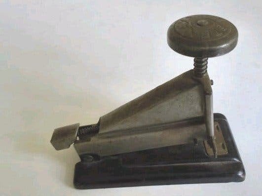 antieke tenax knop nietmachine 1920, intact, Ophalen of Verzenden