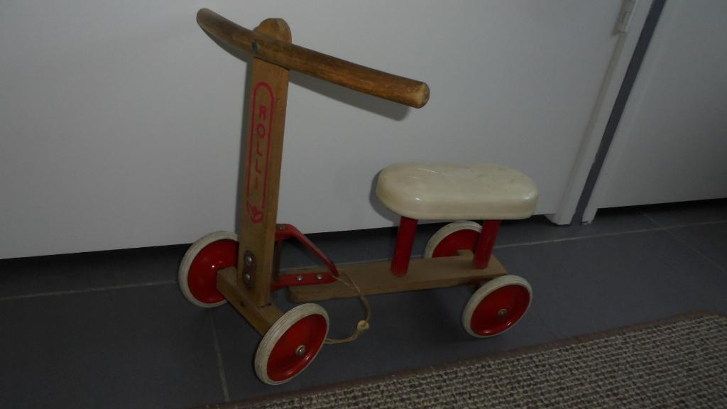 oud houten loopfietsje, Antiek en Kunst, Ophalen of Verzenden