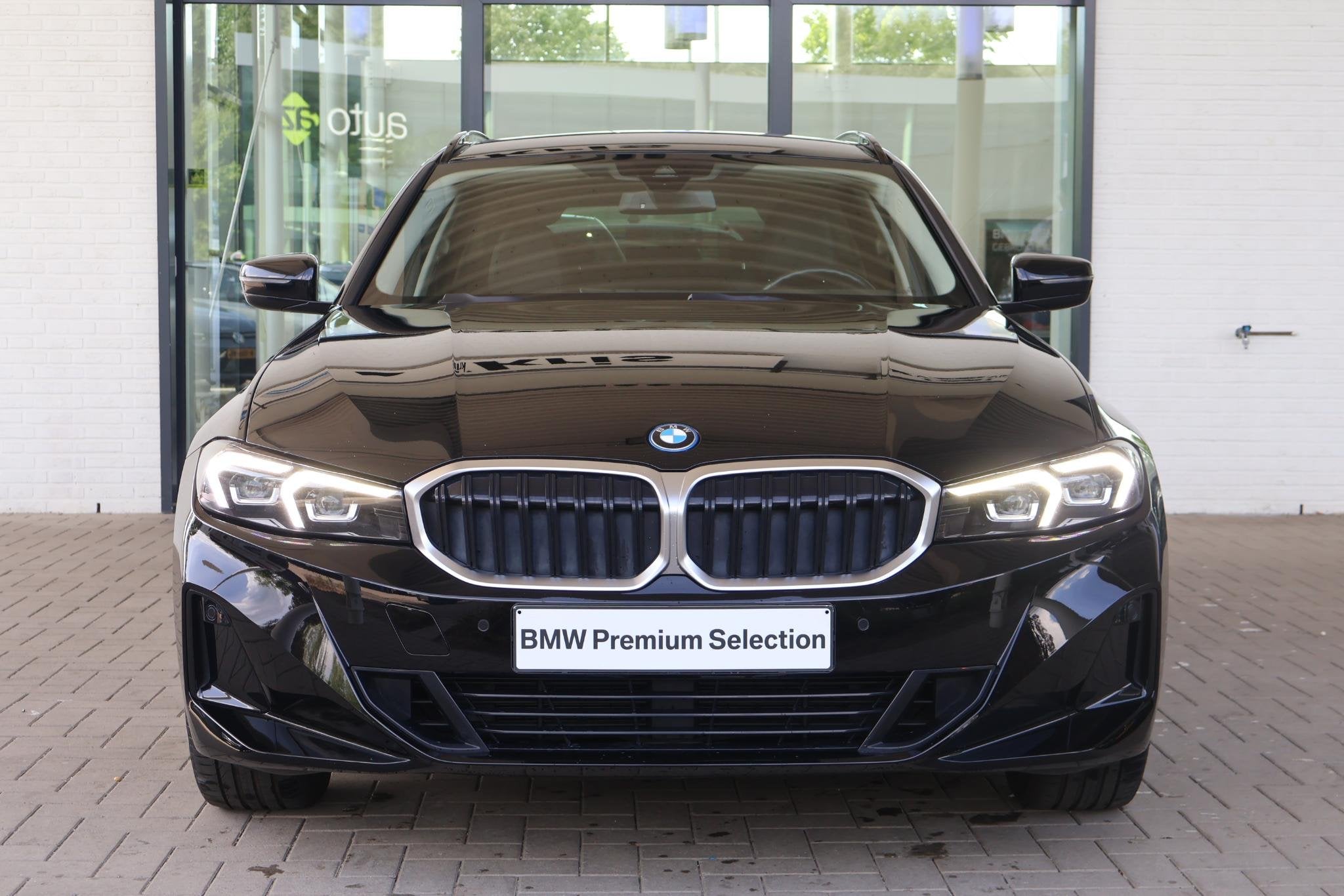BMW 3 Serie Touring 330e | SOH 98% | Elektr. Trekhaak | Came, Auto's, Automaat, 1998 cc, Gebruikt, 4 cilinders