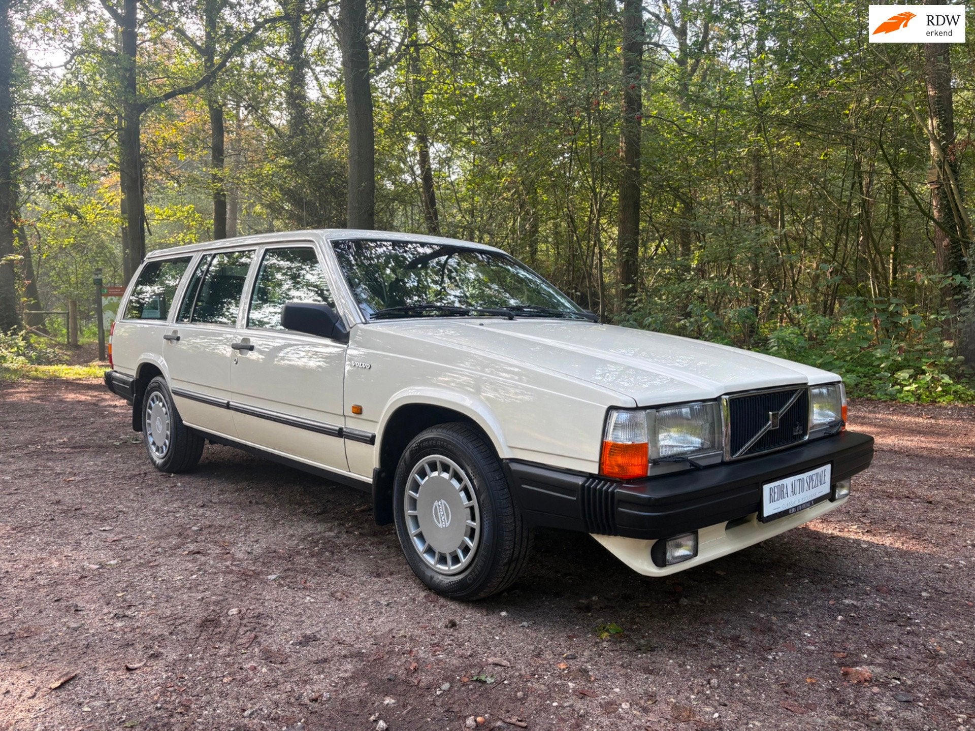 Volvo VOLVO 745-883 GI Slechts 54.000 km in perfecte staat, Auto's, Overige carrosserieën, 4 stoelen, 116 pk, Handgeschakeld