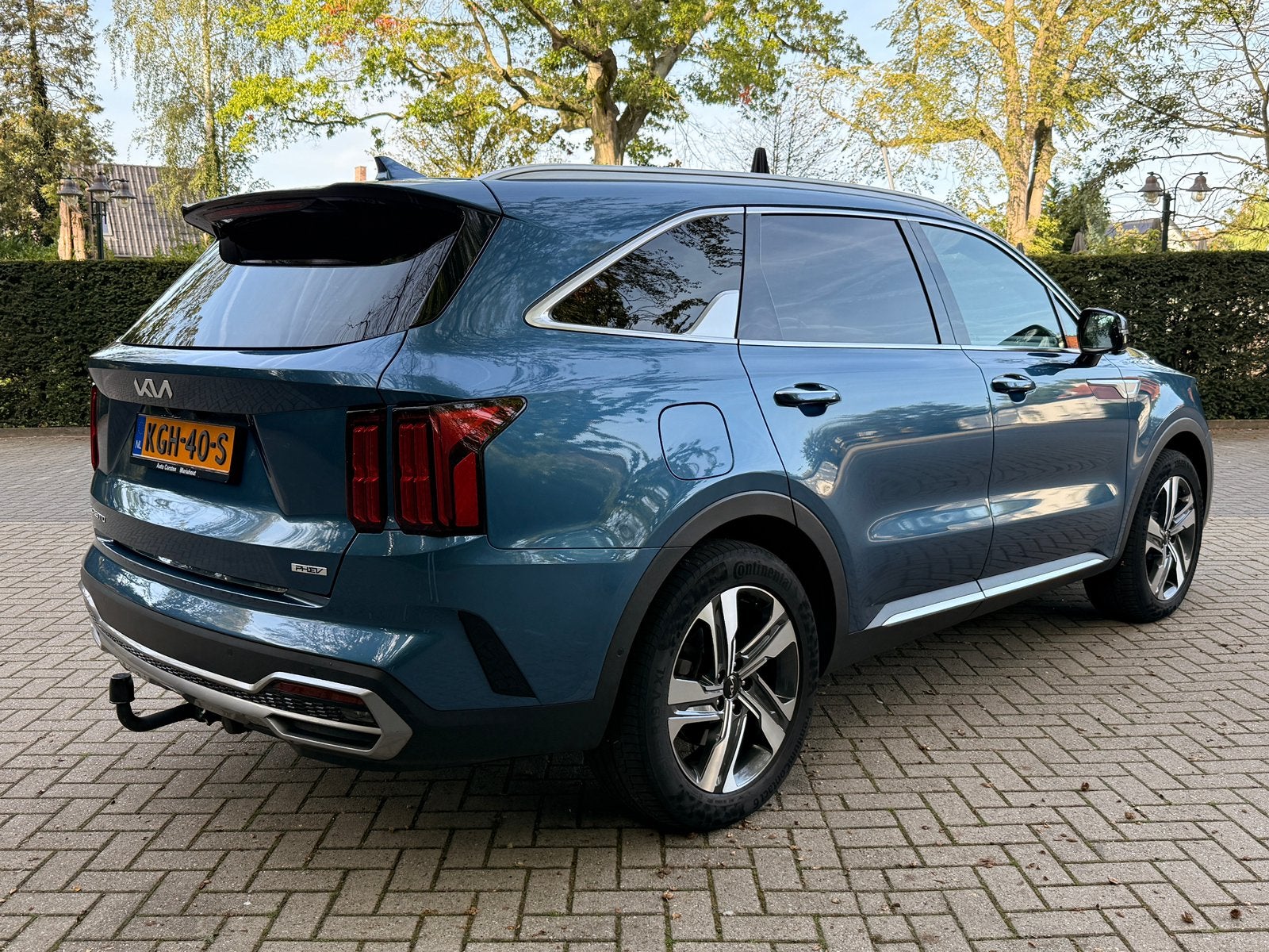 Kia Sorento 1.6 PHEV ExecutiveLine 7p | Trekh | Fabrieksgar, Zwart, 7 stoelen, 1957 kg, Dealer onderhouden