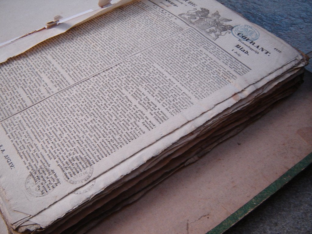 Bredasche courant 1837 compleet jaar, Antiek en Kunst, Antiek | Boeken en Bijbels, Ophalen