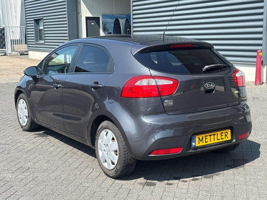 Kia Rio 1.2 CVVT Super Pack | airco | cruise control | PDC, Euro 5, Gebruikt, 4 cilinders, Origineel Nederlands