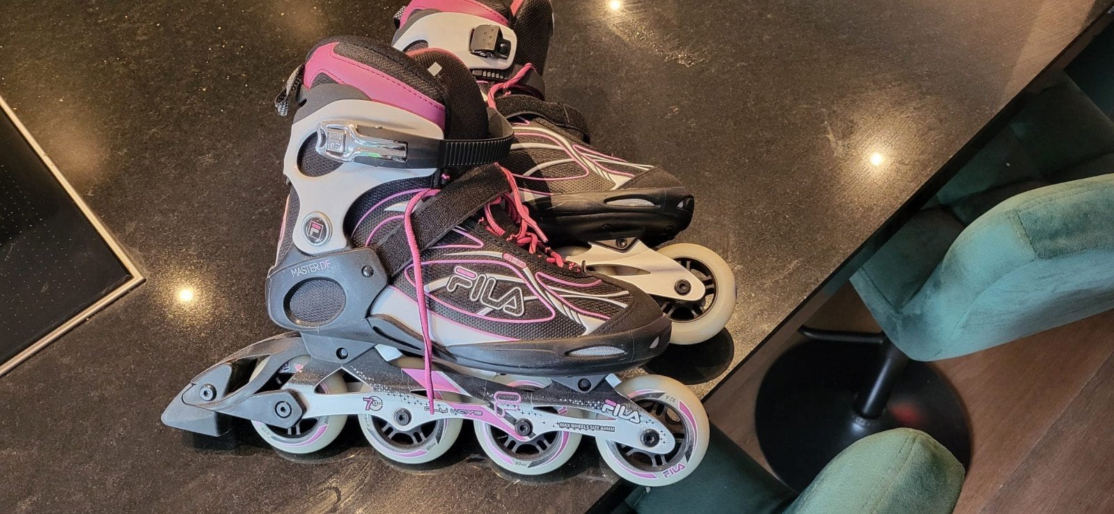 Fila inline skates - Maat 41 - Zwart/Roze, Ophalen, Gebruikt, Dames, Inline skates 4 wielen