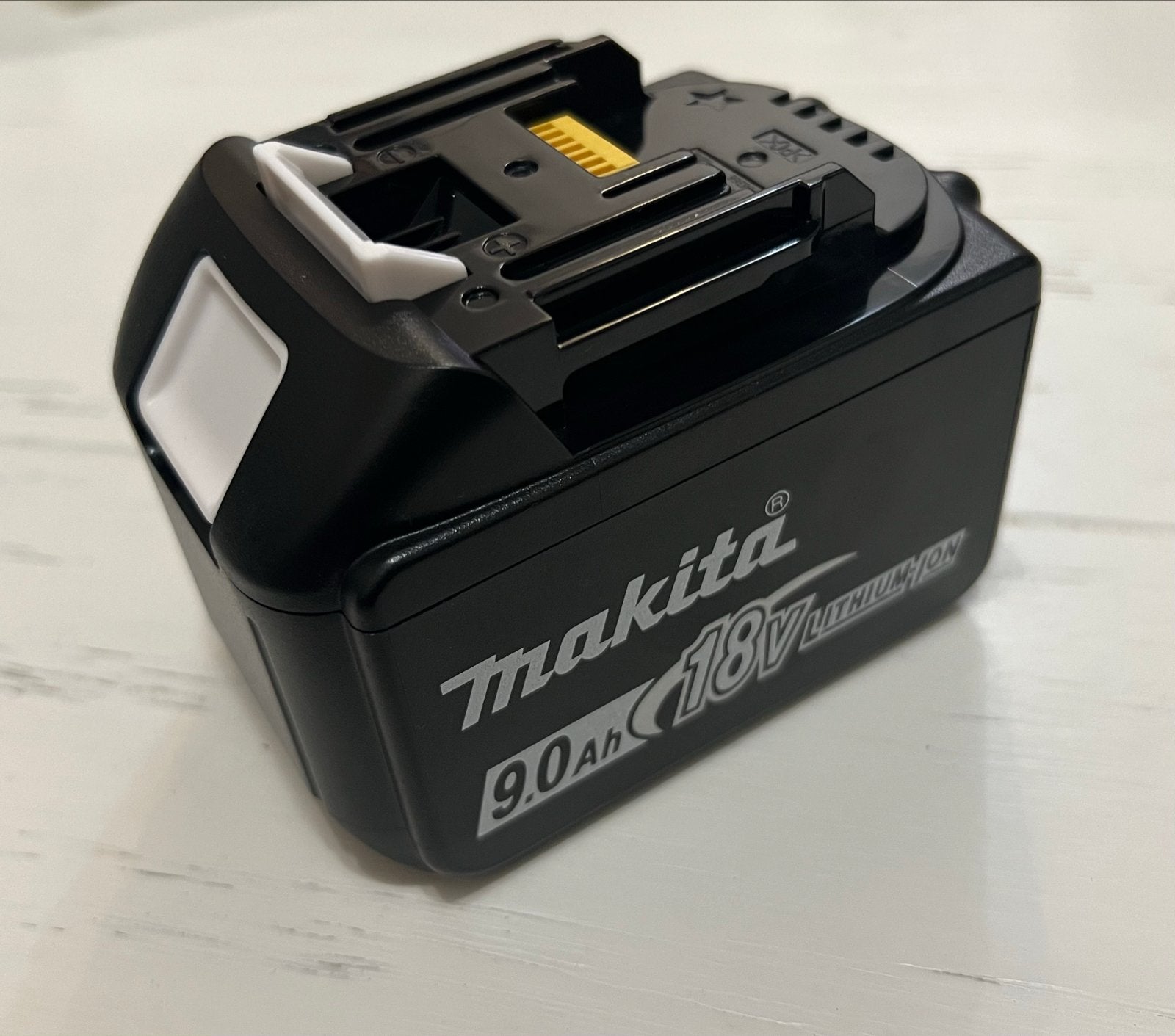 Makita 18V 9.0Ah Li-ion Accu BL1890 met LED-indicator, Doe-het-zelf en Verbouw, Gereedschap | Handgereedschap, Ophalen of Verzenden