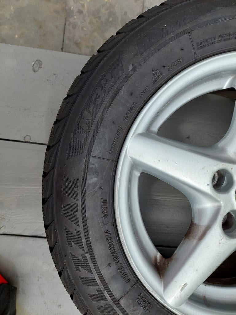 Winterbanden Bridgestone, Auto-onderdelen, Banden en Velgen, Gebruikt, 15 inch, Band(en), Personenwagen
