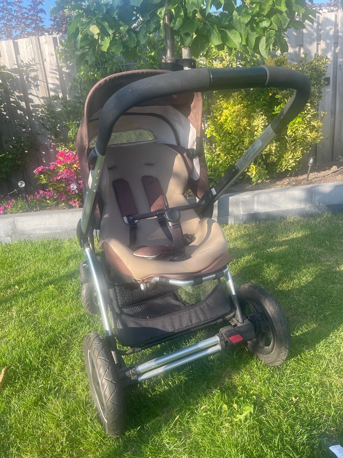 Maxi-Cosi Mura Plus 3 kinderwagen (bruin), Gebruikt, Luchtbanden, Maxi-Cosi, Ophalen