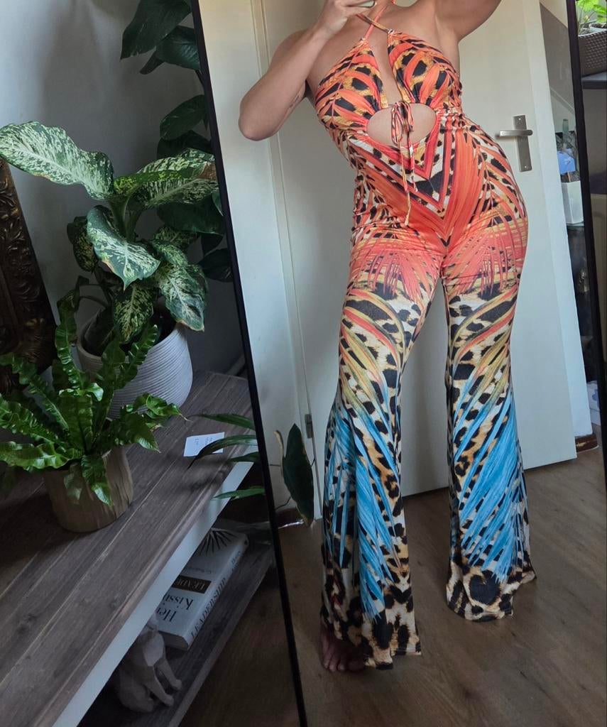Kleurige Oranje Luipaard Halter Jumpsuit Flare Pijpen Maat L, Kleding | Dames, Jumpsuits, Verzenden, Nieuw, Maat 42/44 (L), Oranje