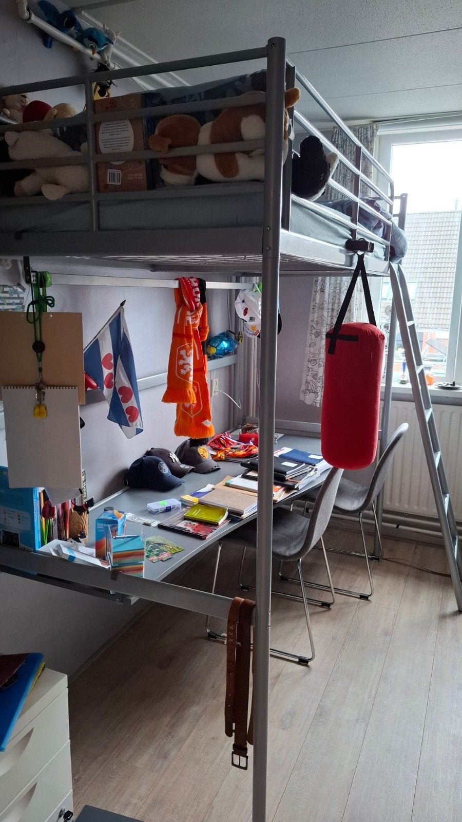 IKEA SVÄRTA Hoogslaper met bureau, Ophalen, Gebruikt, Eenpersoons, 200 cm