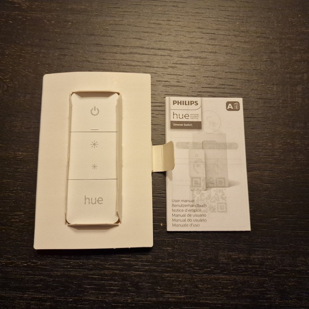 Philips Hue Dimmer Switch V2 - Nieuw, Dimbaar, Nieuw, Overige fittingen, Ophalen of Verzenden