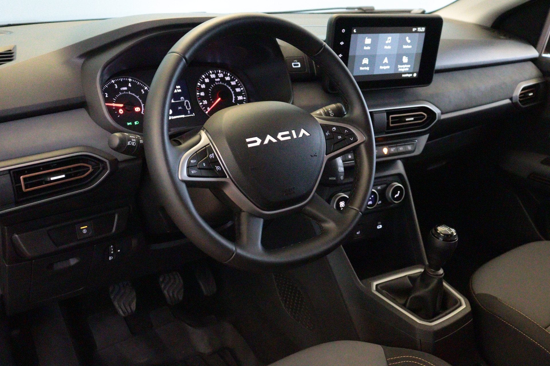 Dacia Jogger 1.0 TCe 110 Extreme 7 PERSOONS | NAVI / APPCONN, Auto's, Voorwielaandrijving, Automatische klimaatregeling, Gebruikt