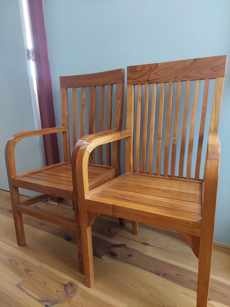Twee houten stoelen, koloniale stijl, Huis en Inrichting, Ophalen, Gebruikt, Twee, Bruin