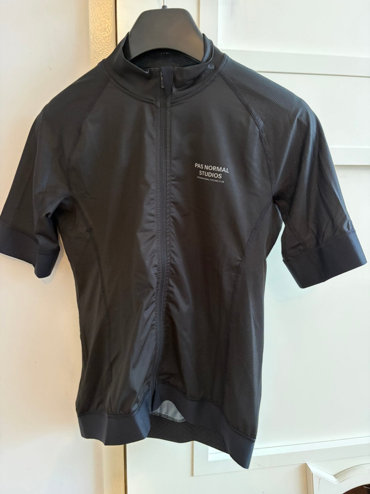Pas Normal Studios - Mechanism Jersey - Medium - Black NEW, Nieuw, Ophalen of Verzenden, Bovenkleding, Heren