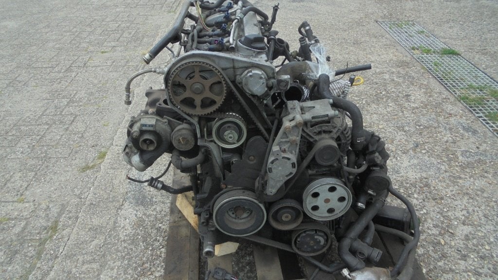 BENZINEMOTOR 1.8 TURBO - CODE AVJ - VOOR AUDI/VW, Auto-onderdelen, Ophalen of Verzenden, Gebruikt, Audi