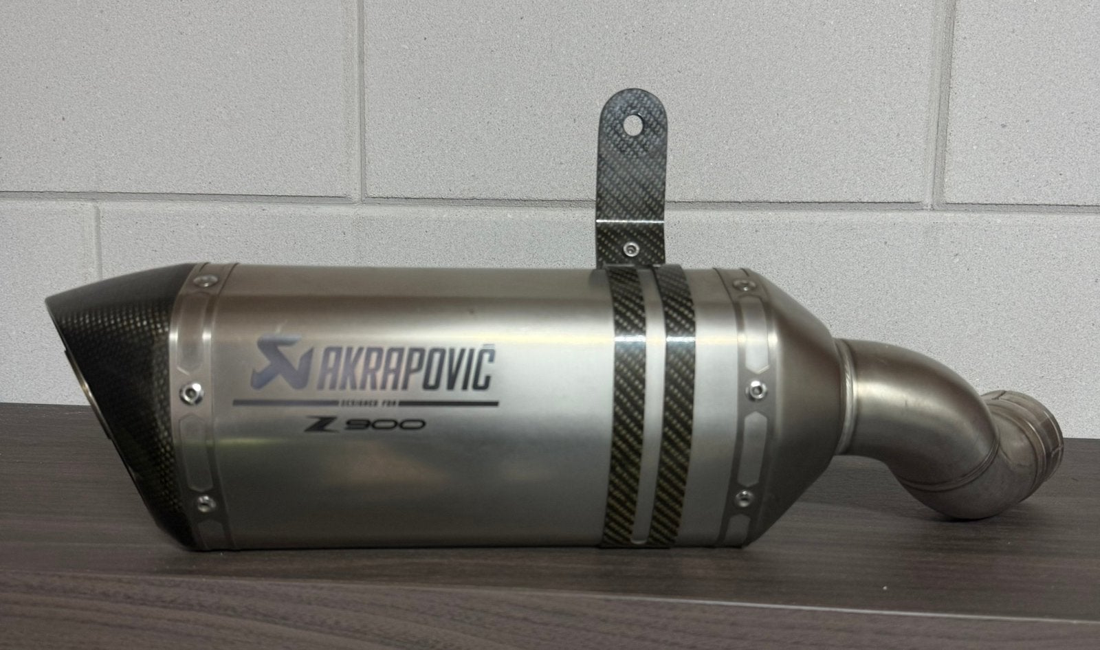 Slipon demper te koop, Akrapovic, Motoren, Ophalen, Gebruikt