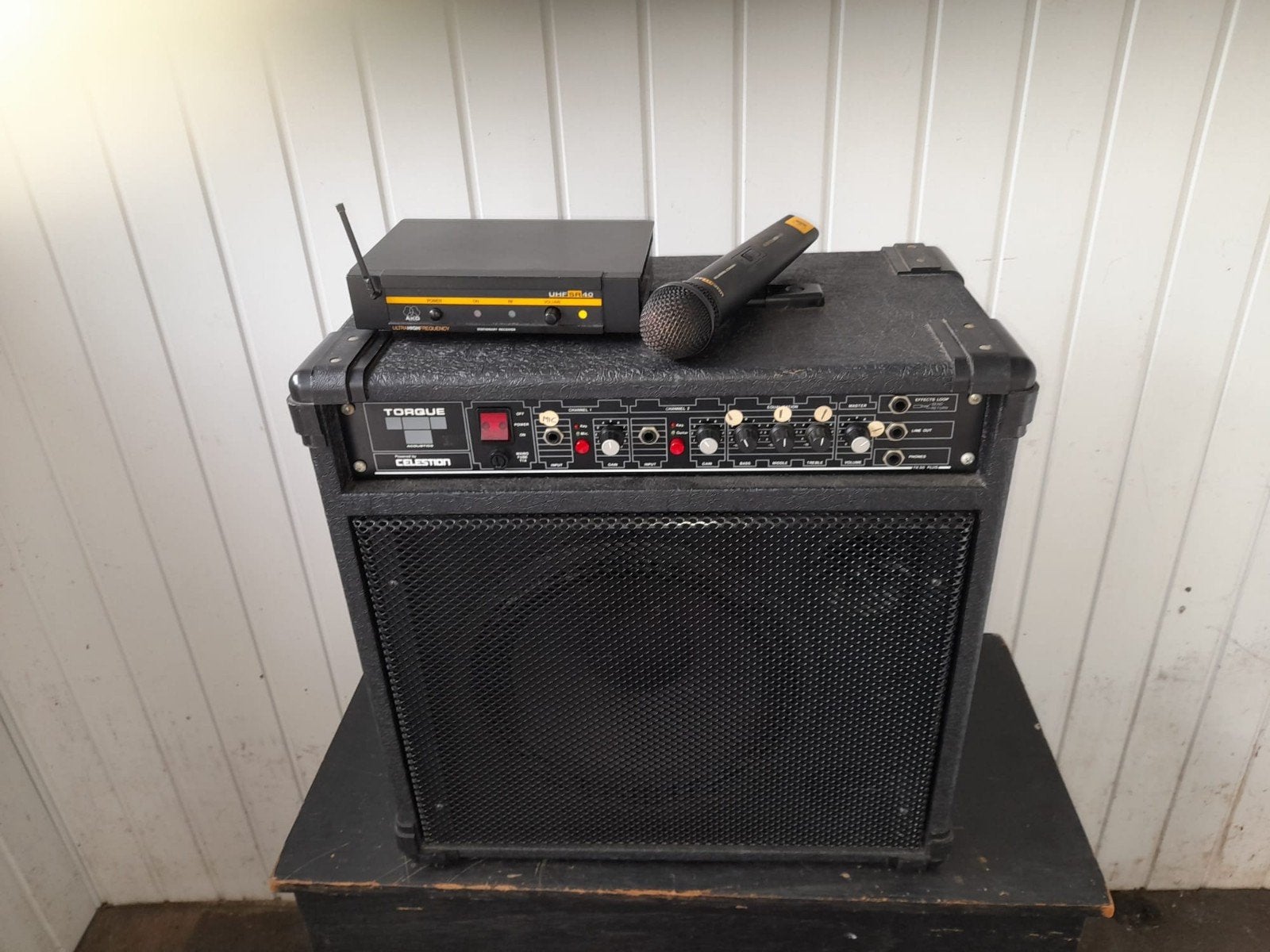 Torque Celestion Versterker met Microfoon, Muziek en Instrumenten, Ophalen, Gebruikt, Gitaar, Minder dan 50 watt
