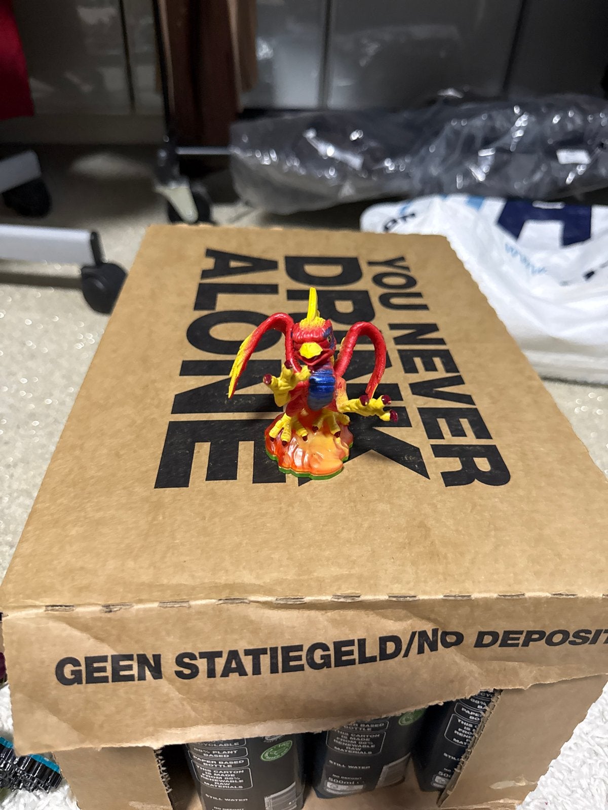 Kleurrijk fantasiefiguur - Verzamelobject, Kinderen en Baby's, Speelgoed | Actiefiguren, Ophalen of Verzenden, Zo goed als nieuw