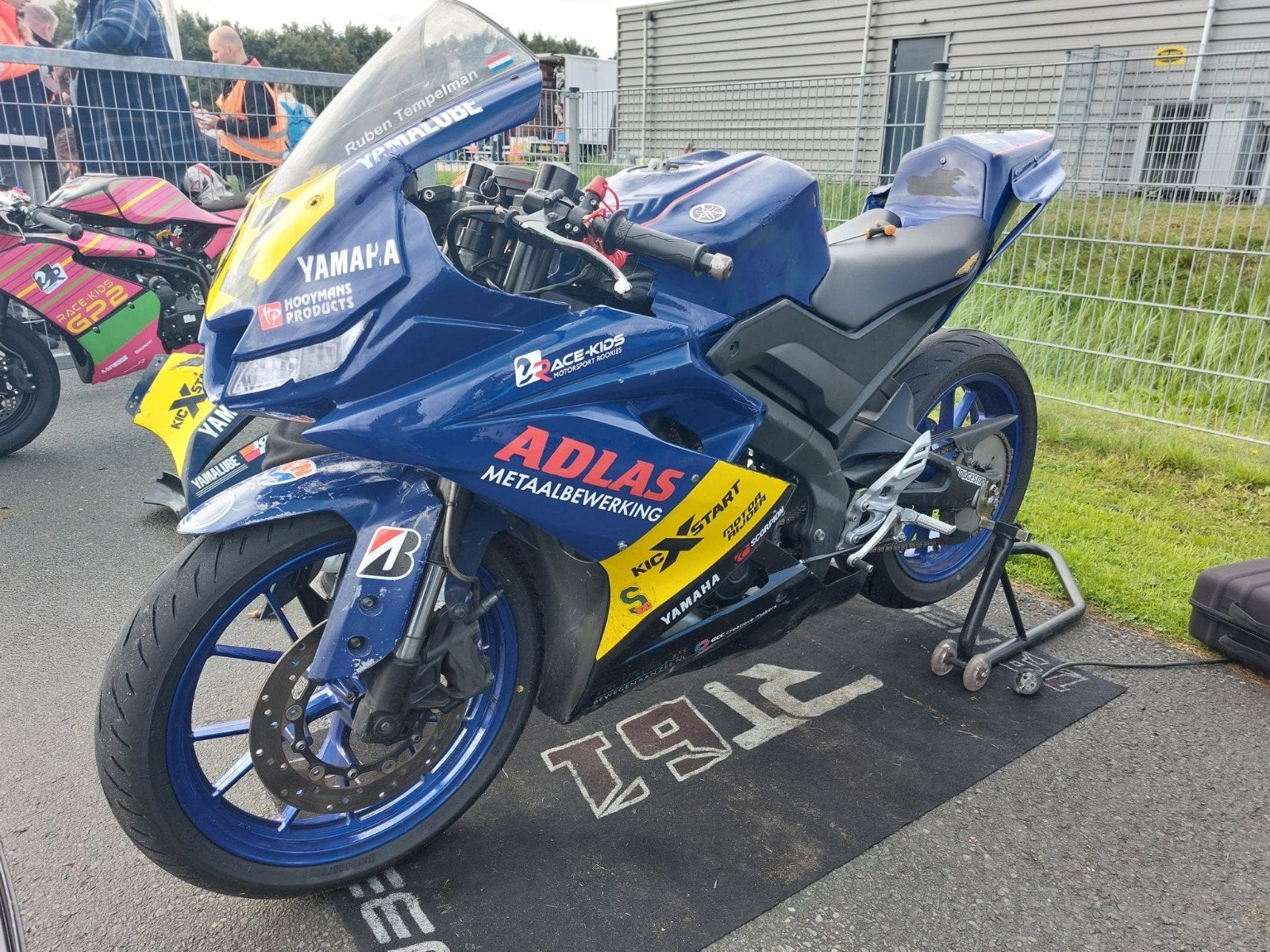 Yamaha yzf R125 Blucrubenelux racemotor, Ophalen