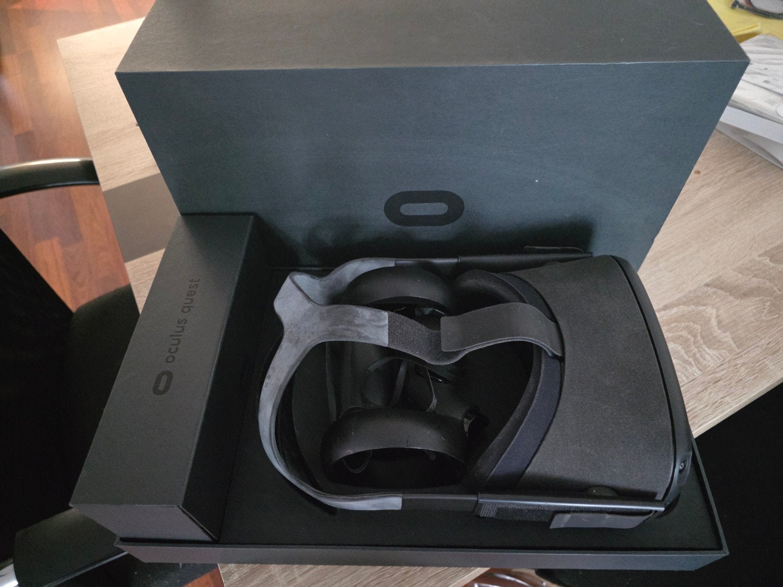 Oculus Quest VR-bril - Zo goed als nieuw, Ophalen, Zo goed als nieuw, VR-bril, Overige platformen