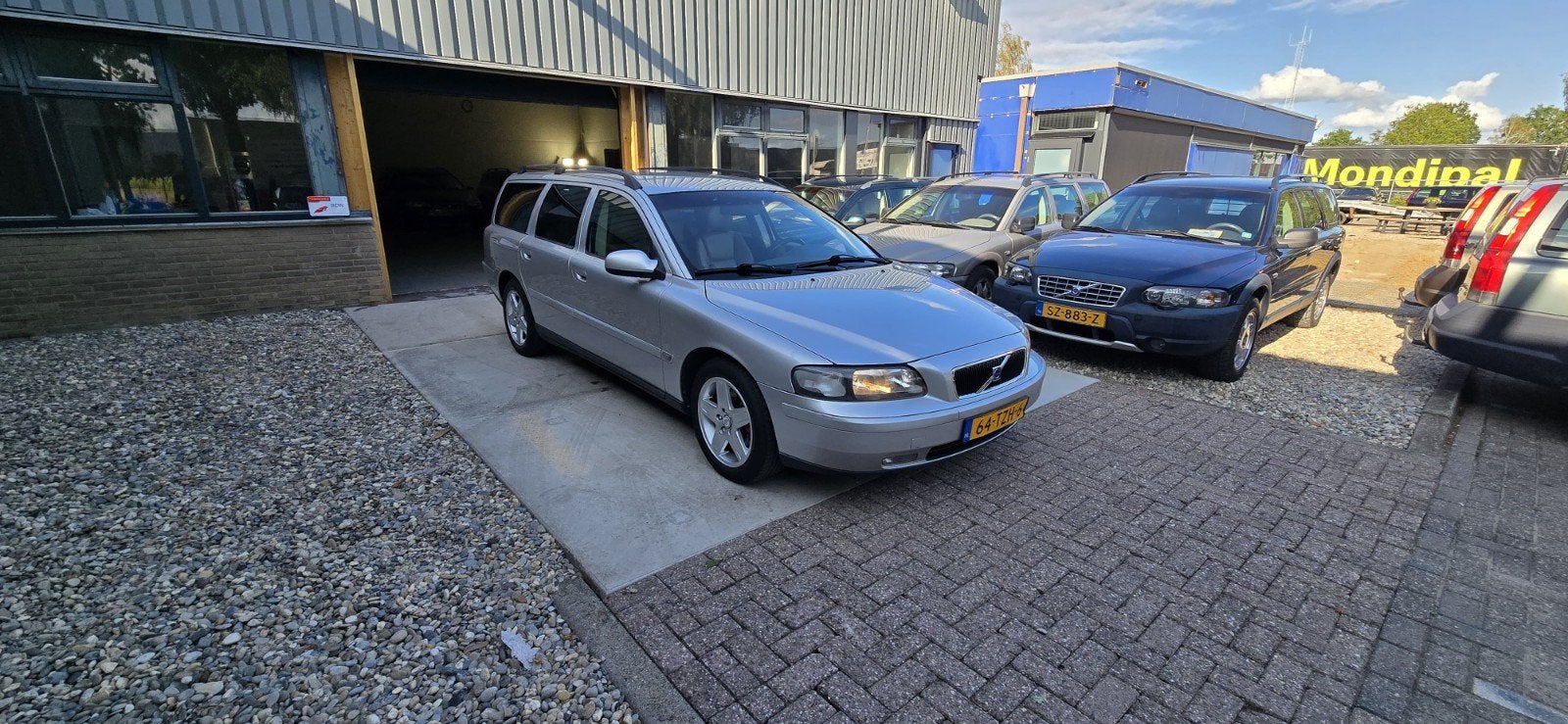 Volvo V70 2.4 T 200PK AUT youngtimer, foto 7