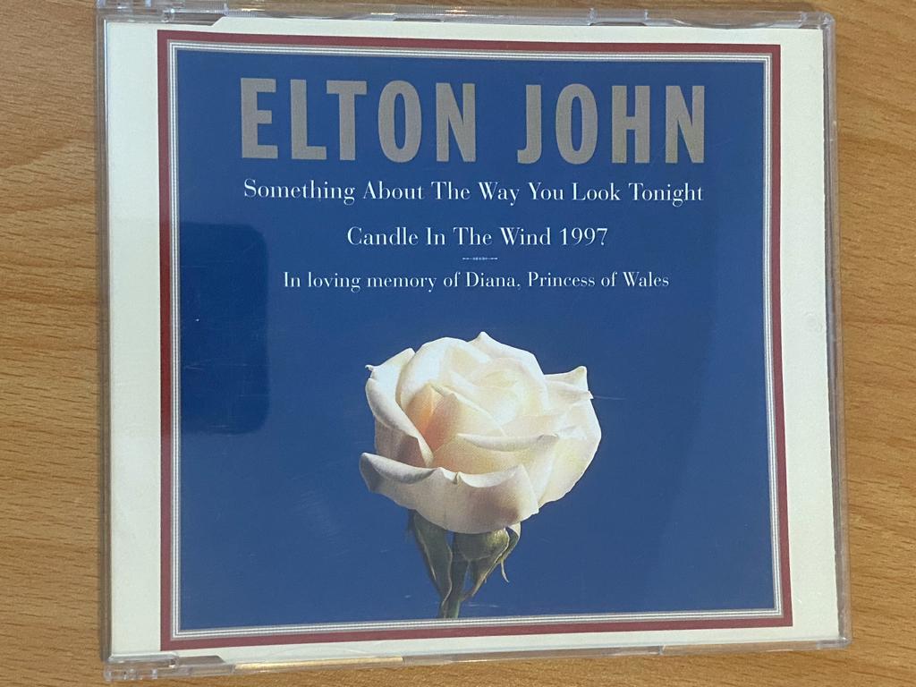 CD Elton John, Ophalen of Verzenden, Gebruikt