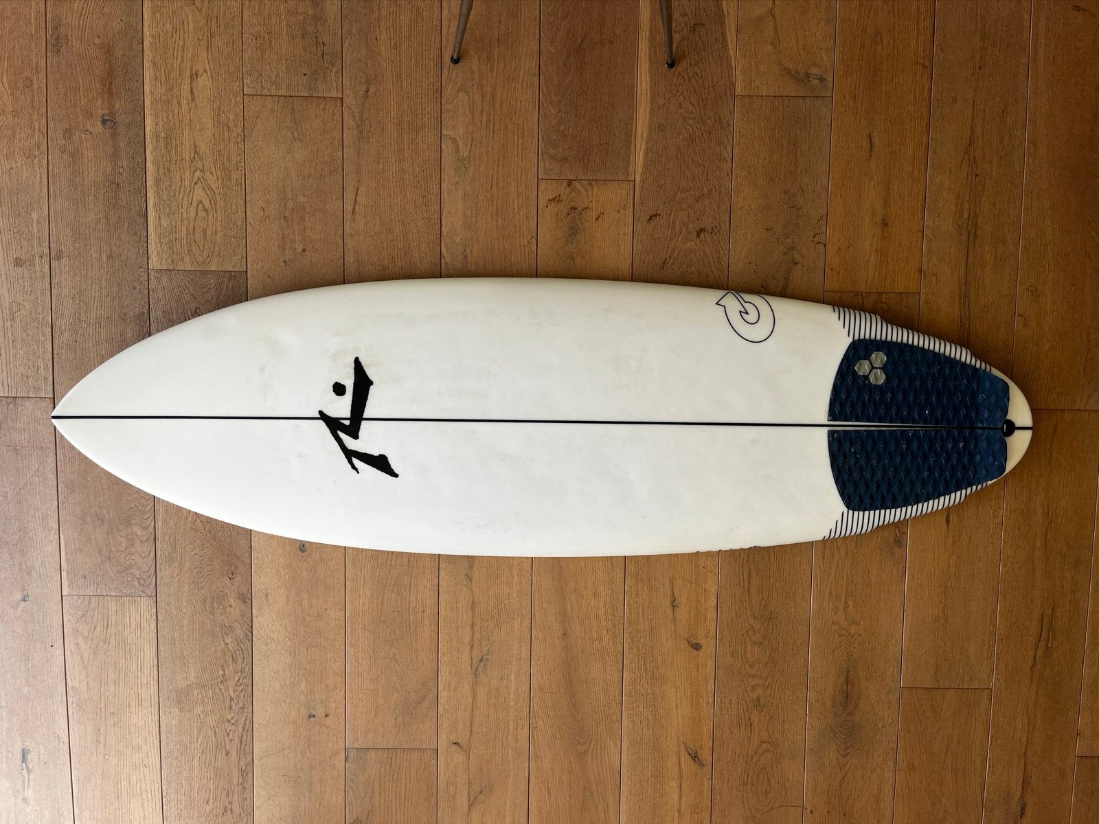 Rusty Dwart Surfboard 5'10" x 2,75” x 2,5” Zo goed als nieuw, Watersport en Boten, Ophalen, Zo goed als nieuw, Funboard