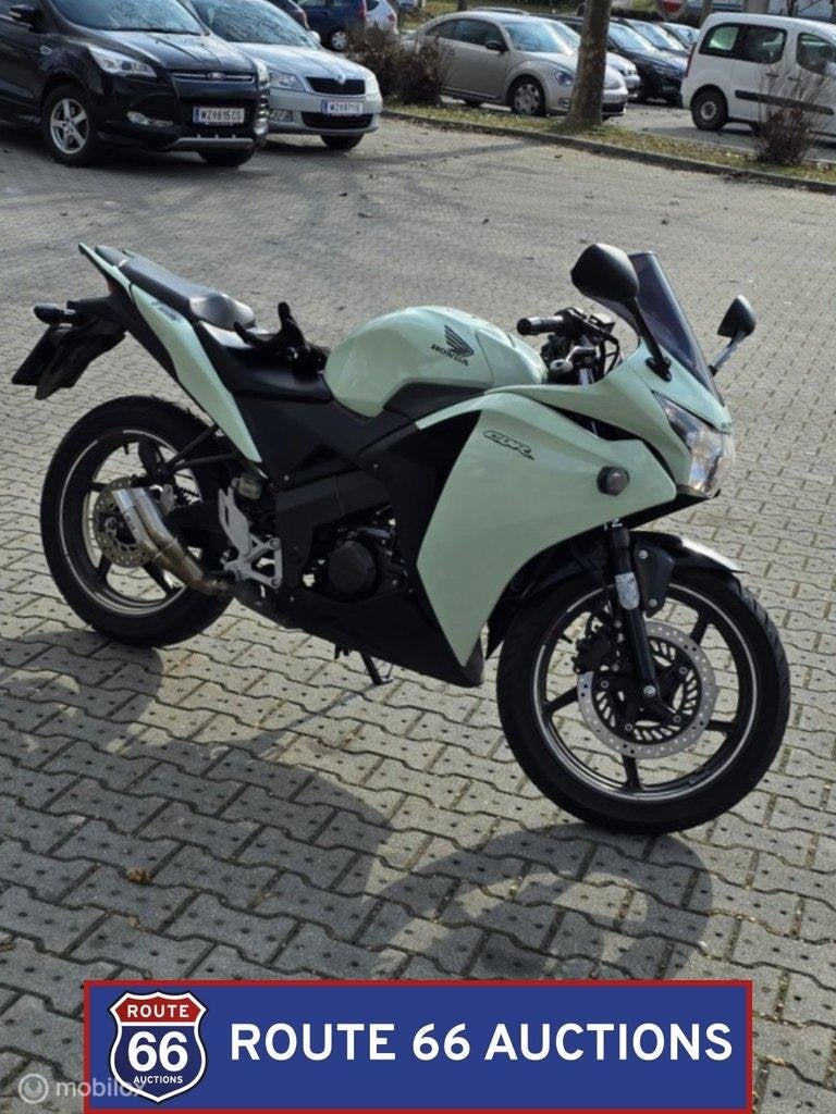Honda CBR125R | 2012 | Route 66 Auctions - foto 3
