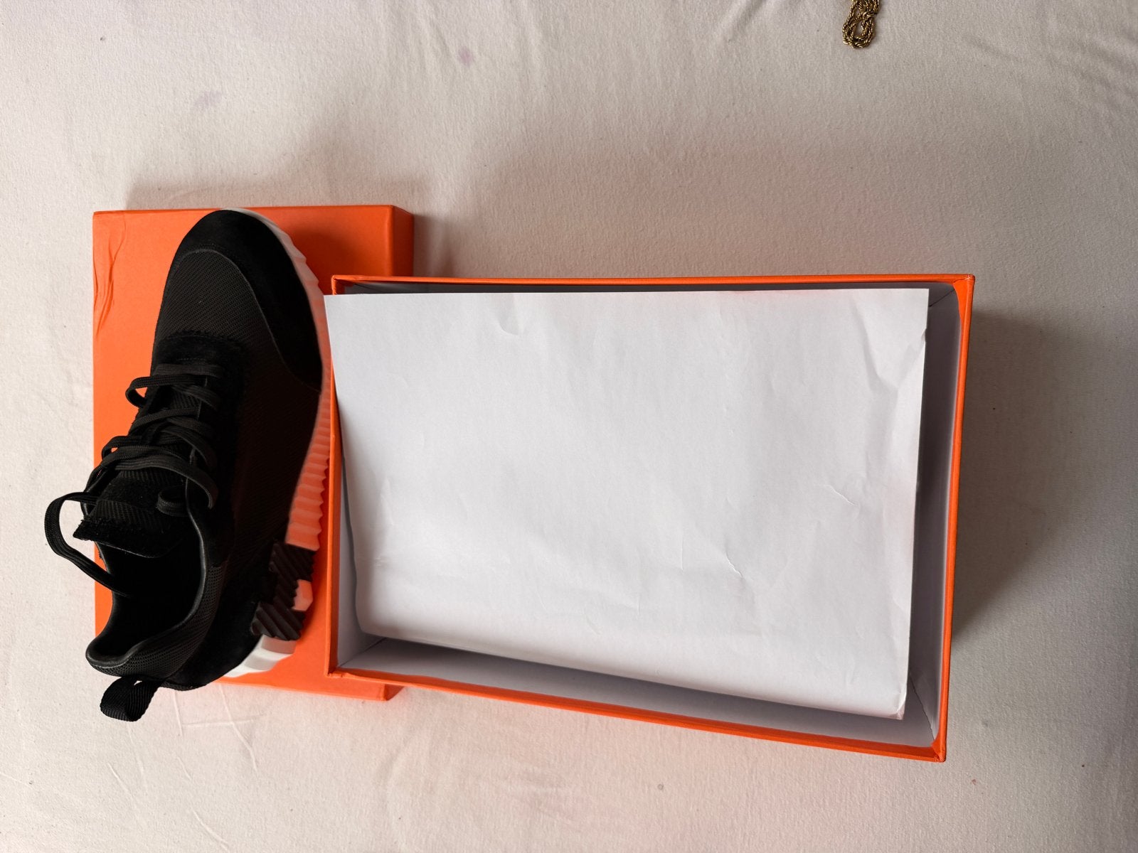 Hermès Sneakers Zwart - Maat 43, Kleding | Heren, Schoenen, Verzenden, Nieuw, Zwart, Sneakers of Gympen