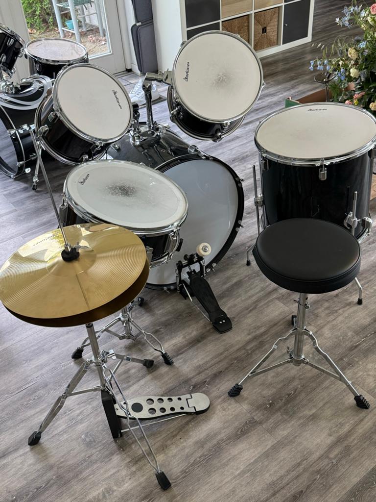 Startone Drumstel - Compleet met bekkens en kruk, Ophalen, Gebruikt, Overige merken