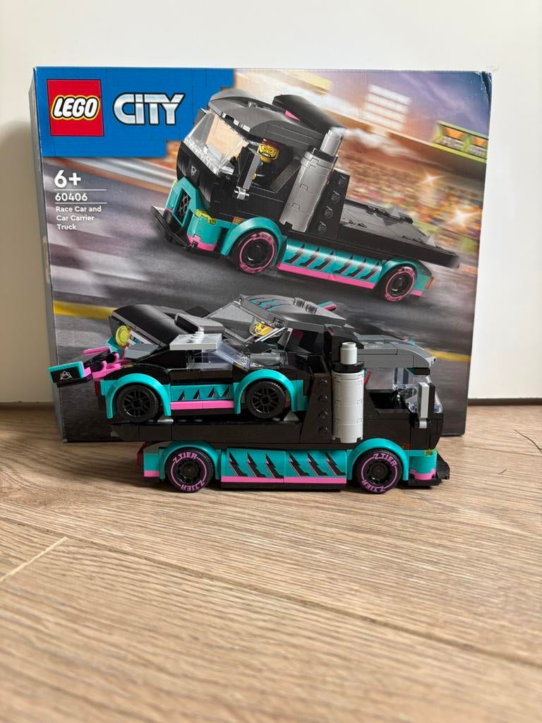 Lego city race car and car carrier truck, Ophalen of Verzenden, Zo goed als nieuw