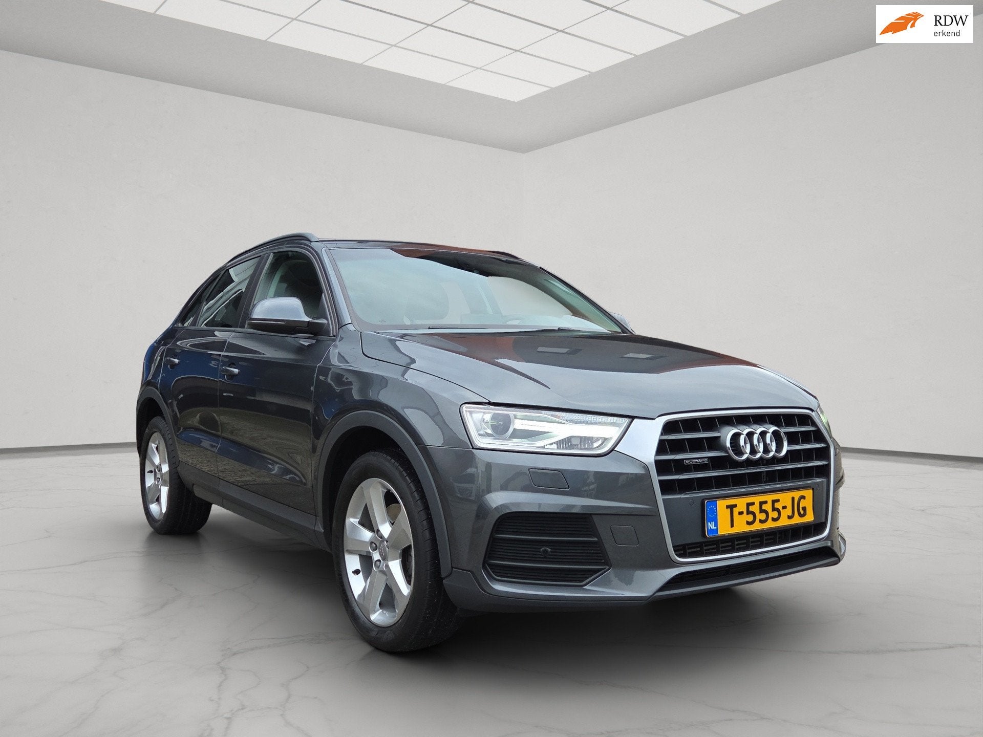 Audi Q3 2.0 TFSI quattro Sport S Line Edition, Automaat, 15 km/l, Gebruikt, 4 cilinders