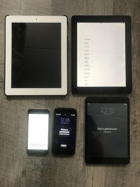Partij Apple iPads + iPhone 7 – voor onderdelen / reparatie, Ophalen, Gebruikt, Zwart, 32 GB