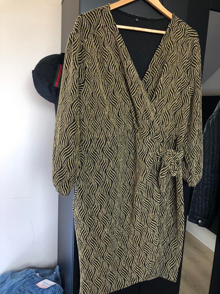 Nieuw wikkeljurk XL, Ophalen of Verzenden, Nieuw, Maat 46/48 (XL) of groter, Onder de knie