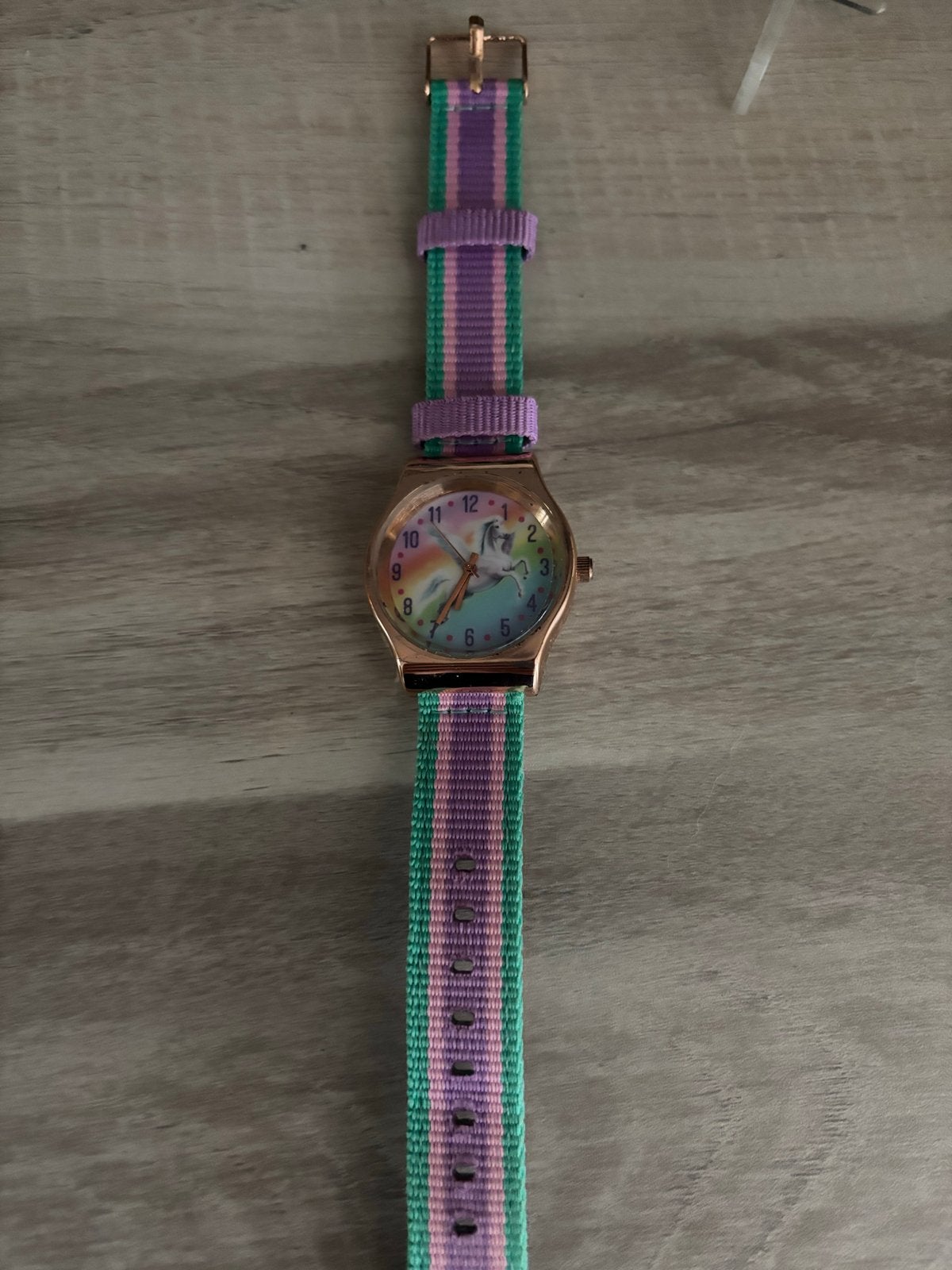 Miss Melody Horloge met Eenhoorn en Kleurrijke Band, Ophalen, Zo goed als nieuw, Meerkleurig, Meisje