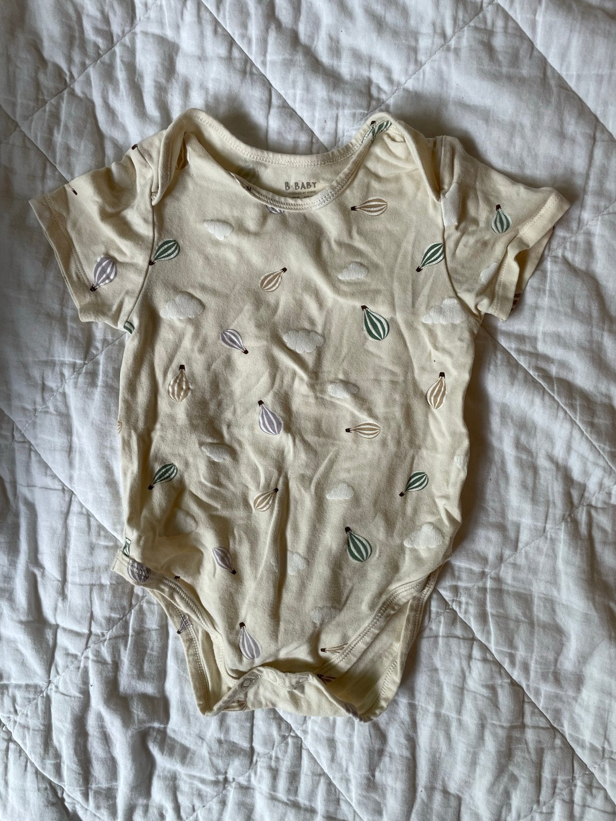 B.Baby romper met luchtballonnen - maat 98-104, Kinderen en Baby's, Ophalen, Gebruikt, Jongen of Meisje, Nacht- of Onderkleding