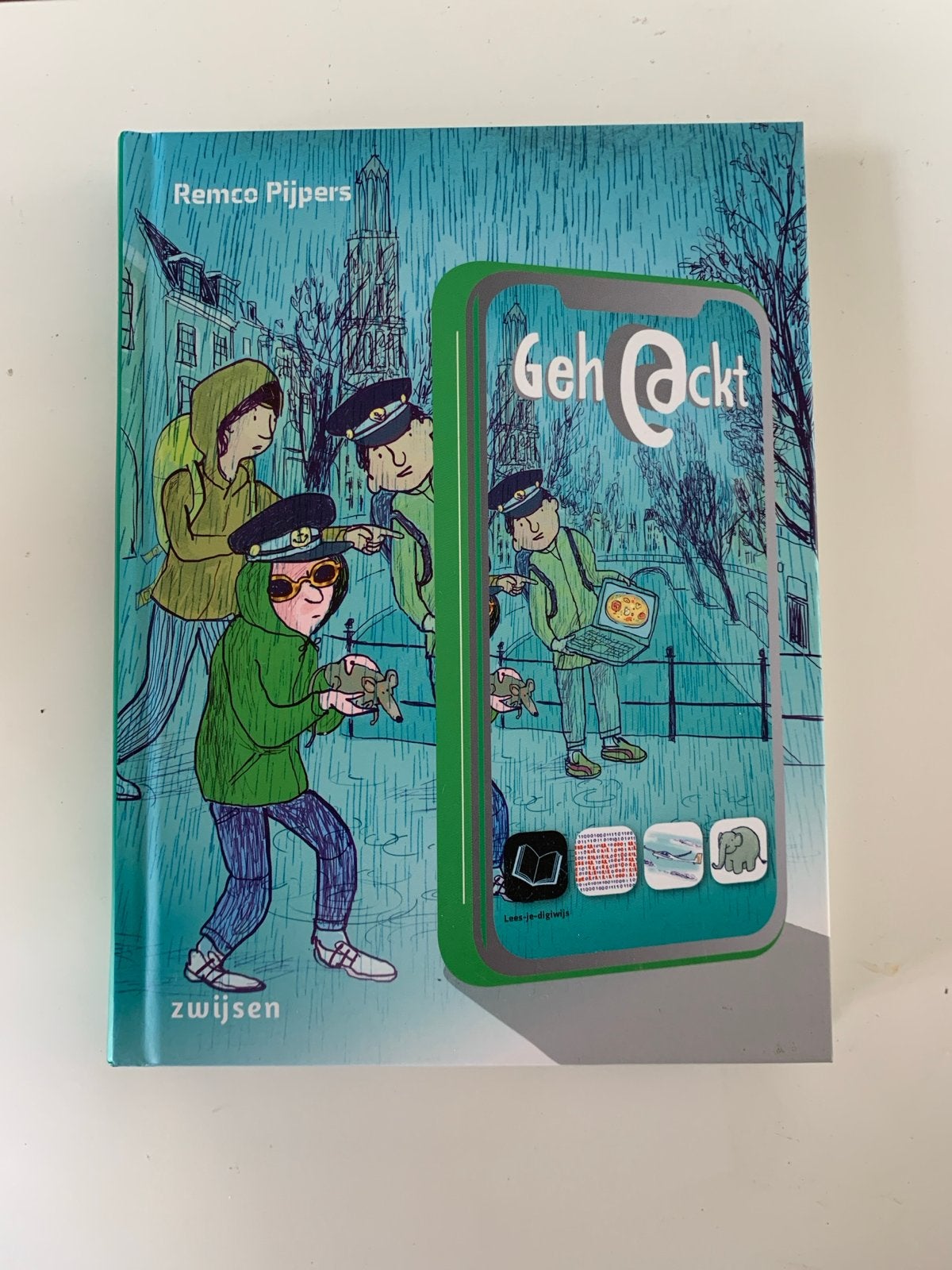 Geh@ckt, Ophalen of Verzenden, Zo goed als nieuw, Fictie algemeen