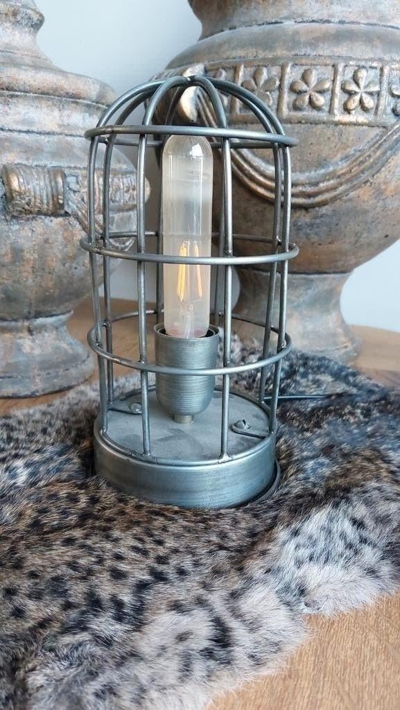 Lamp industrieel Tafellamp H25 lampje grijs metaal kooilamp, 25 cm, Nieuw, Ophalen of Verzenden, Met schakelaar