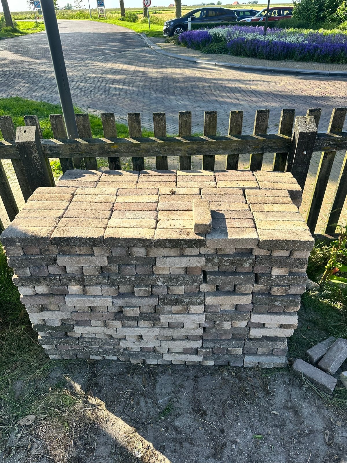 Ca 18m2 betonnen waaltjes voor tuin of oprit., Ophalen, Overige materialen, Gebruikt, Overige typen