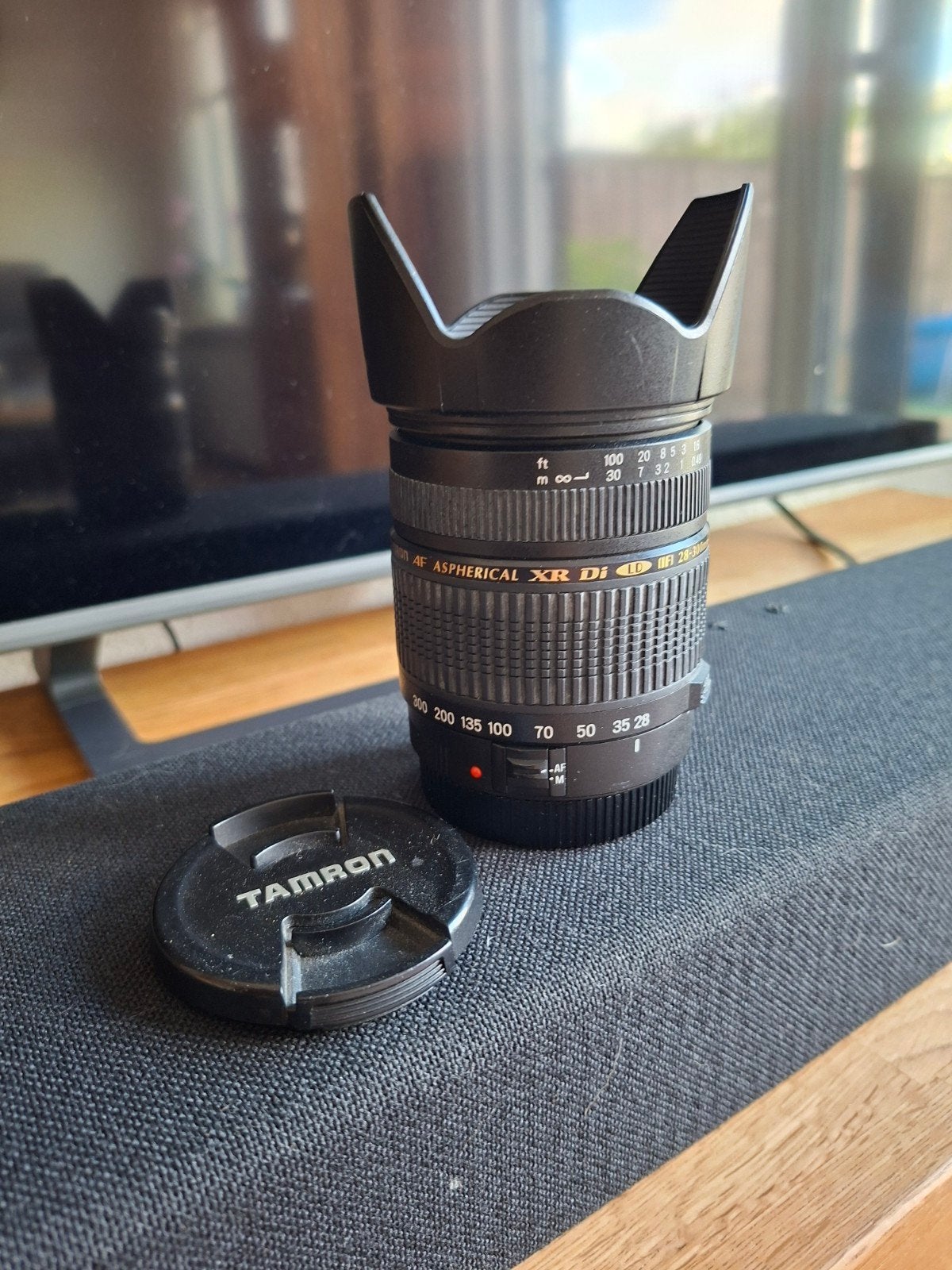 tamron 28-300 lens EF
3.5/6.3 macro
inclusief lens doppen en, Ophalen, Autofocus, Zo goed als nieuw, Tamron