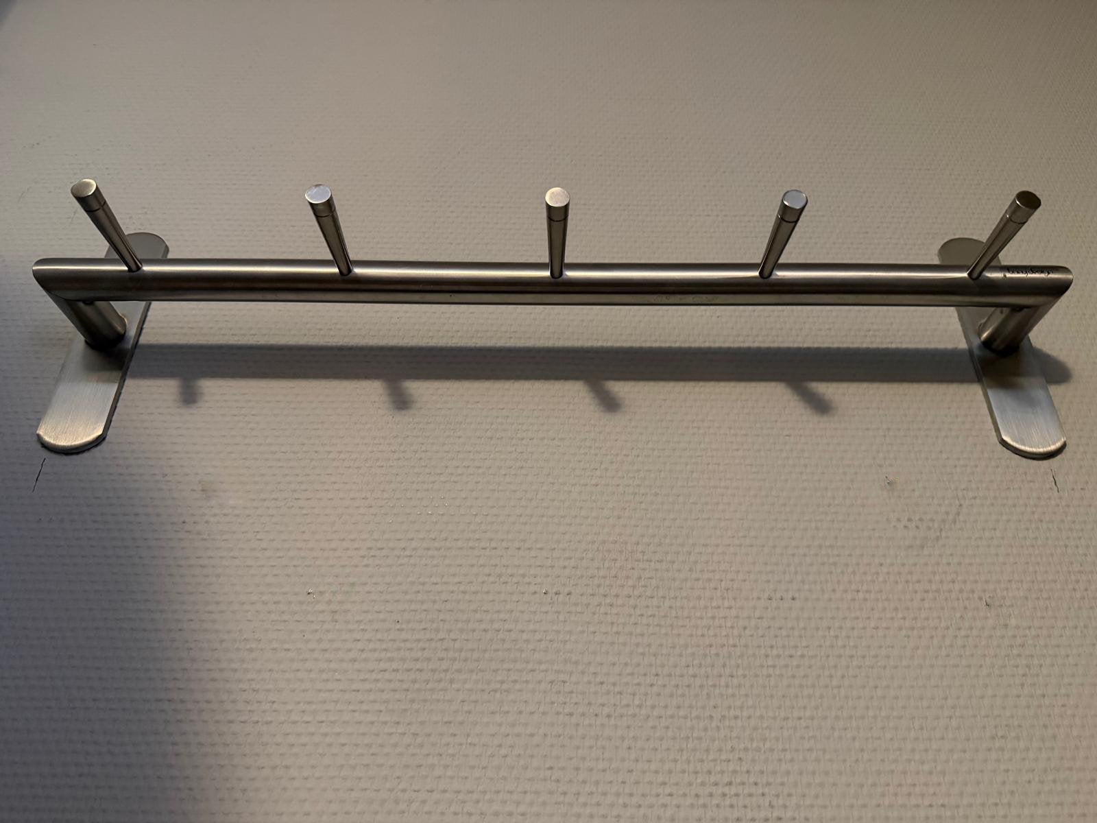 Bony Design kapstok (rvs), Wandkapstok, Ophalen of Verzenden, Zo goed als nieuw, Minder dan 100 cm
