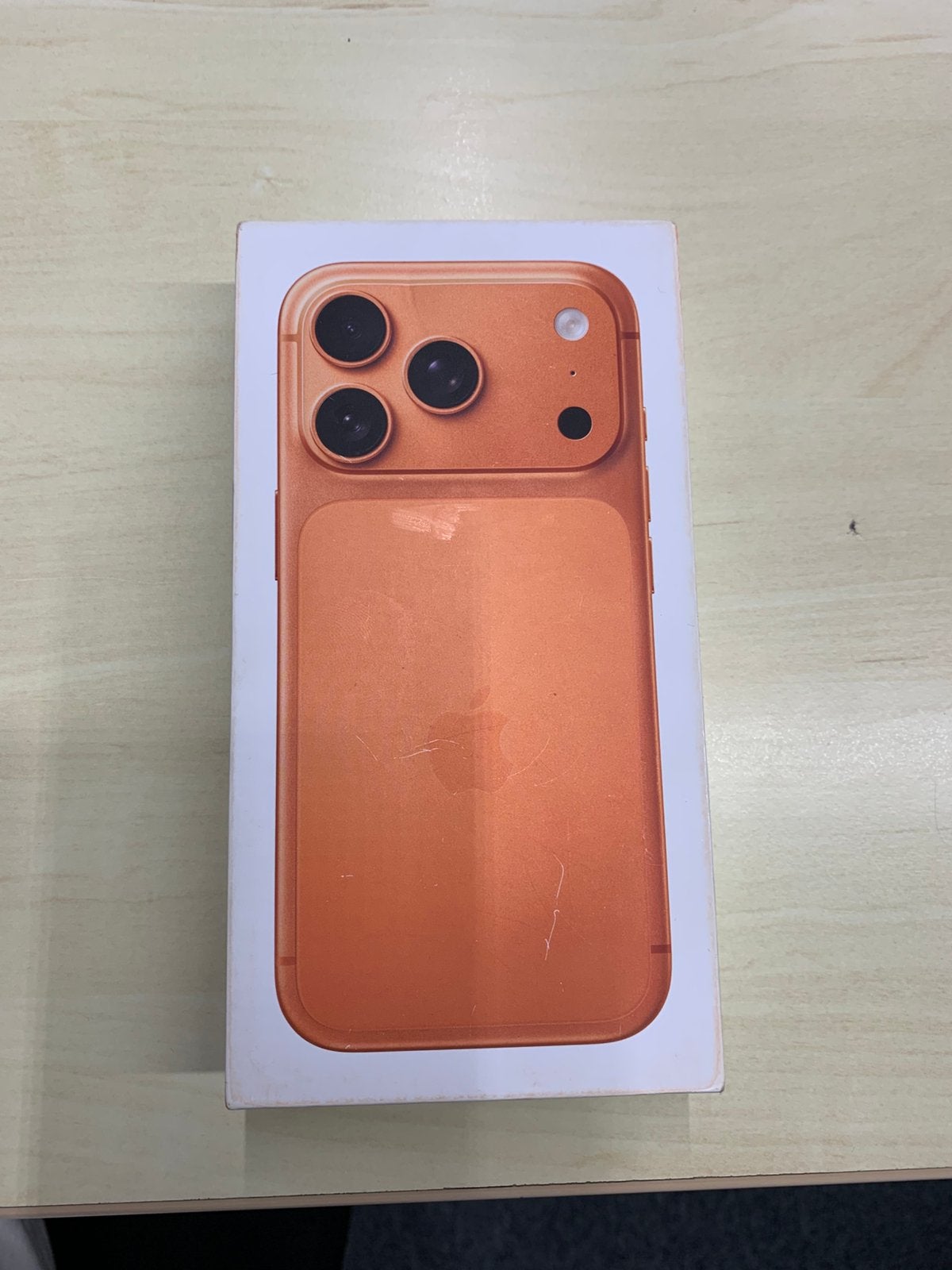 iPhone 17 Pro Cosmic Orange 256 GB – Werkt perfect, Overige modellen, Zo goed als nieuw, Rood, Ophalen