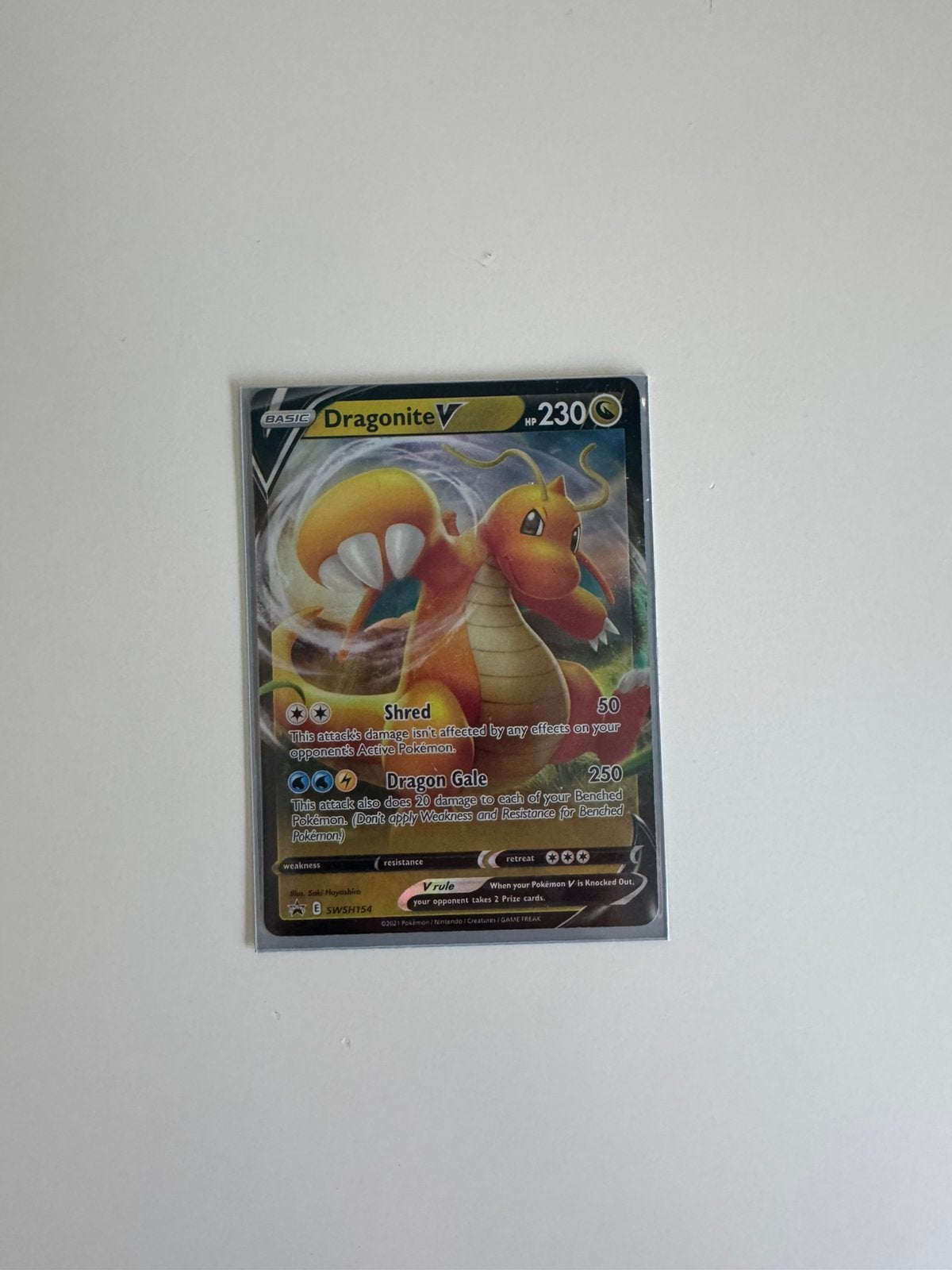 Dragonite V, Ophalen of Verzenden, Zo goed als nieuw